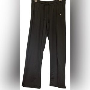 NIKE THERMA-FIT WOMENS FLEECE BLACK PANTS SIZE MEDIUM